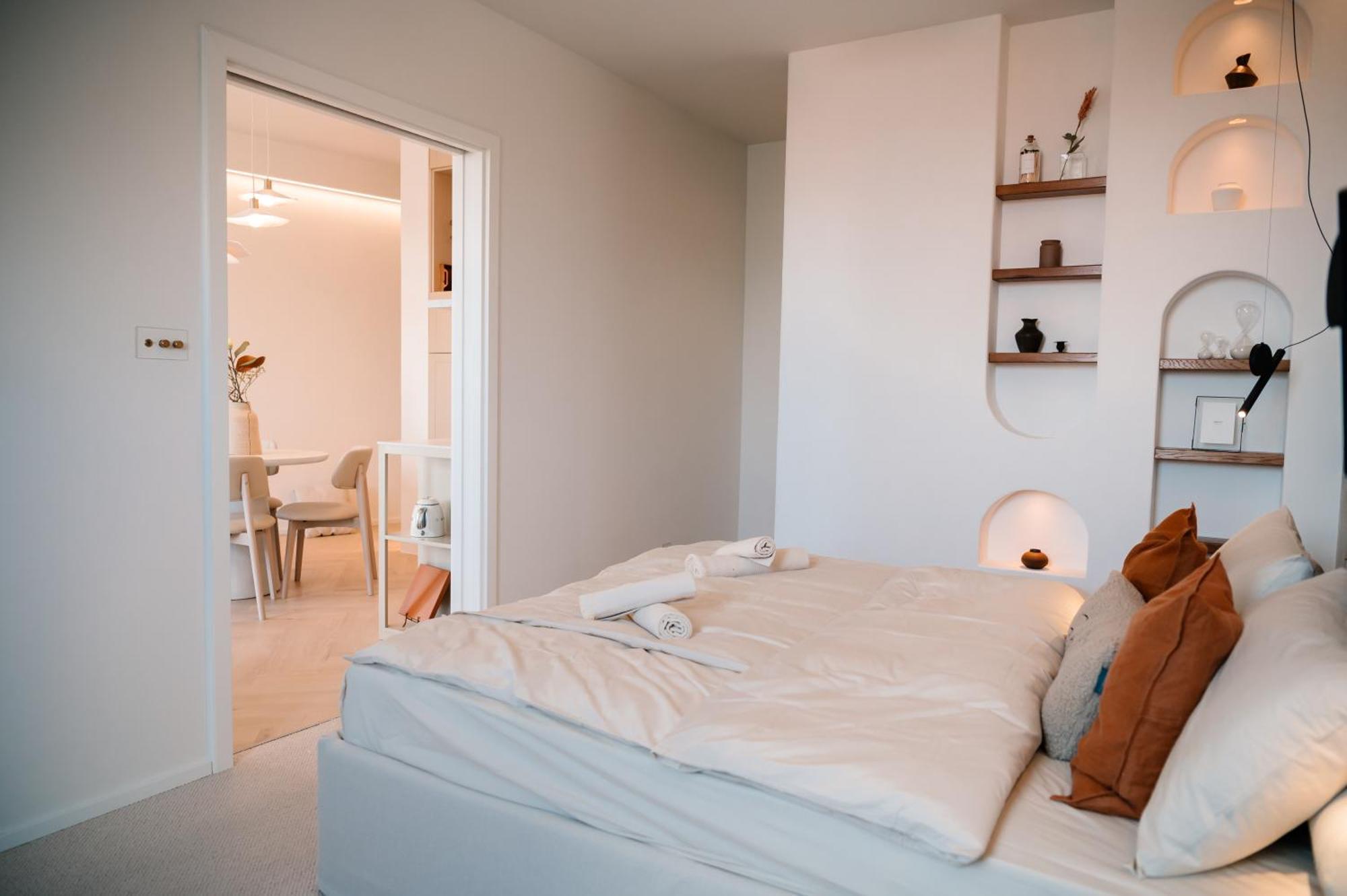 New Design Top-Class Suite Next To The Castle-Free Parking-Terrace 布拉迪斯拉发 外观 照片